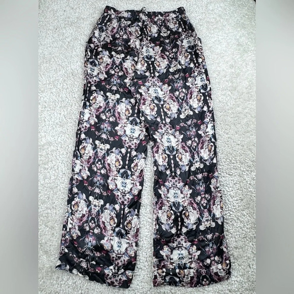 Chloe Kristyn Flowy Lightweight Floral Flower Boho Pants. Medium. Made in USA - Picture 6 of 12